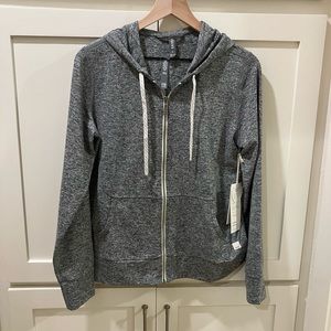 NWT Vuori Halo performance hoodie 2.0 SIZE Medium